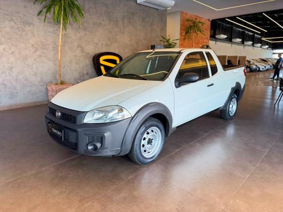 FIAT STRADA 1.4 MPI HARD WORKING CE 8V FLEX 2P MANUAL FIAT STRADA 1.4 MPI HARD WORKING CE 8V FLEX 2P MANUAL